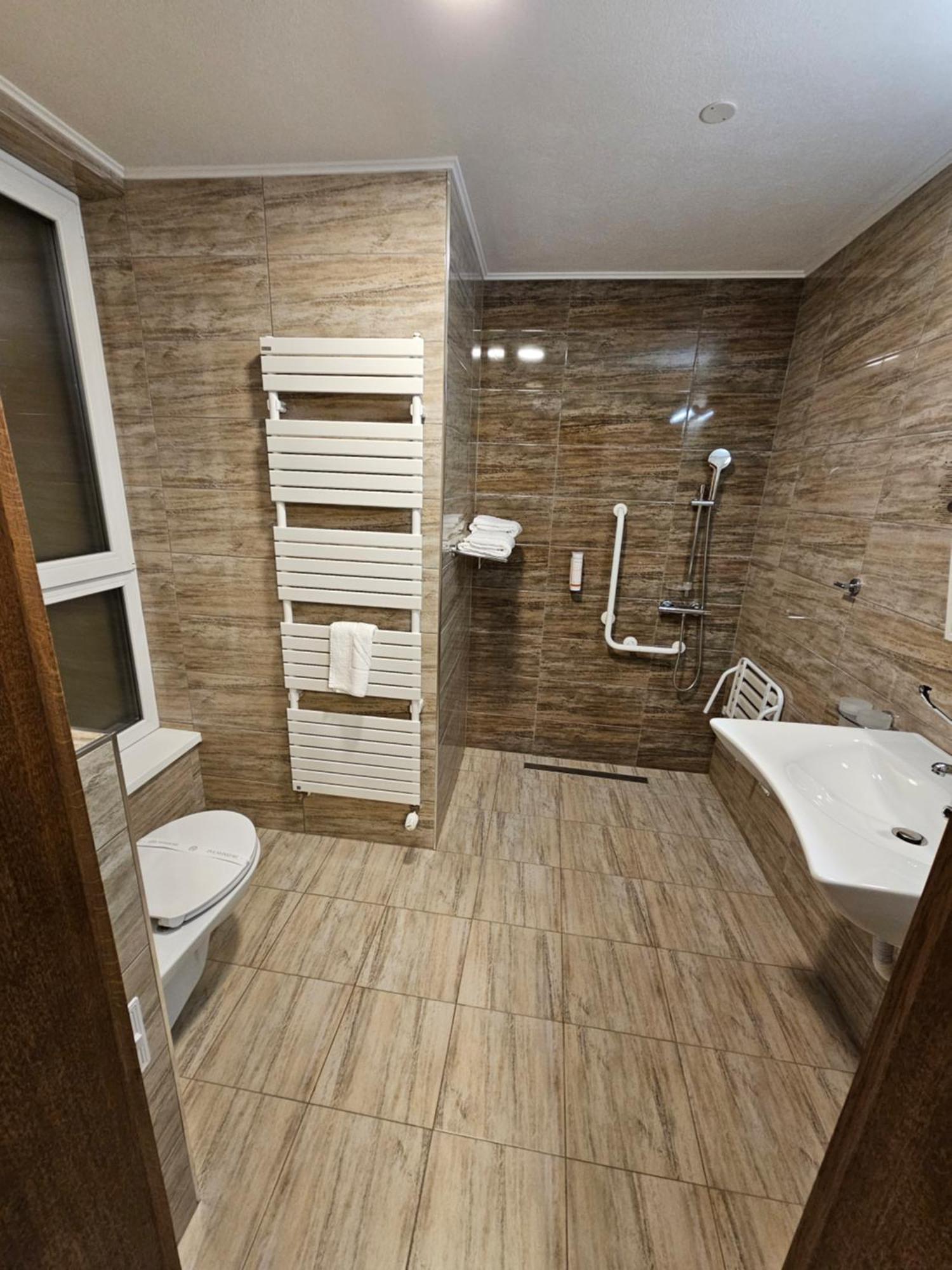 Panorama Boutique Hotel Sfântu-Gheorghe Eksteriør bilde