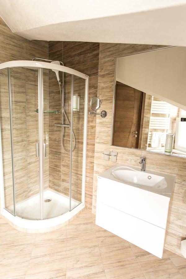 Panorama Boutique Hotel Sfântu-Gheorghe Eksteriør bilde