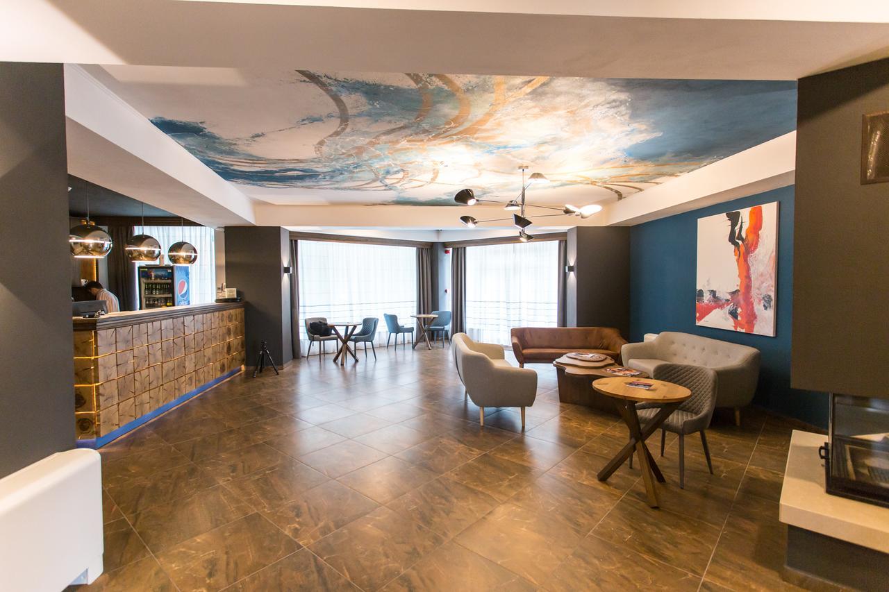 Panorama Boutique Hotel Sfântu-Gheorghe Eksteriør bilde